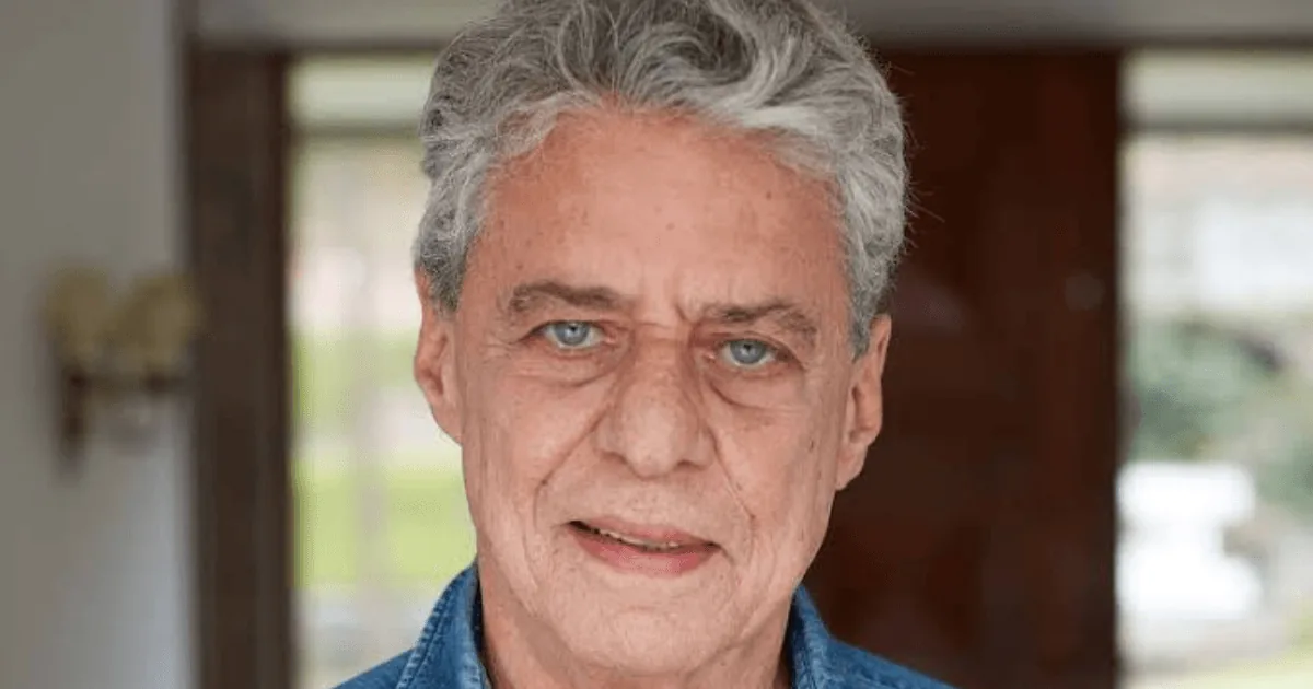 Chico Buarque, cantor citado na matéria sobre pressão intracraniana